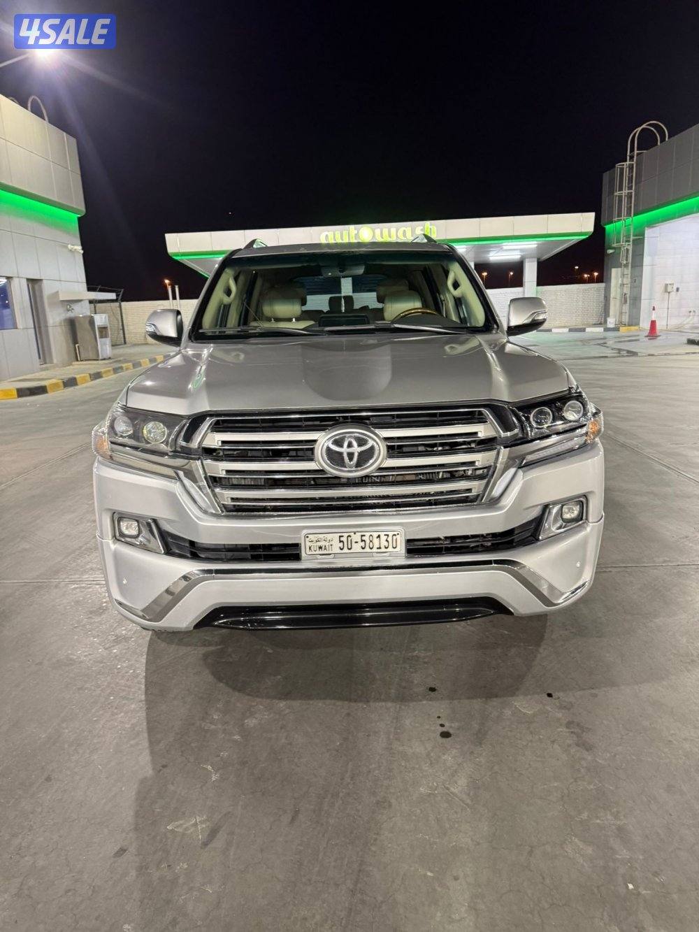 لاند كروزر كامل الموصفات 20186