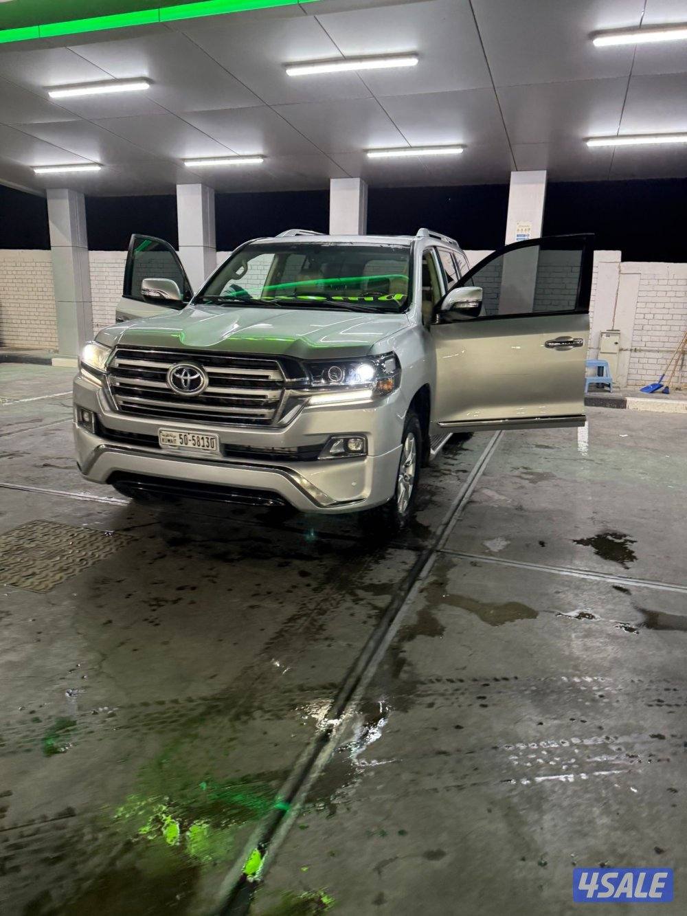 لاند كروزر كامل الموصفات 201810