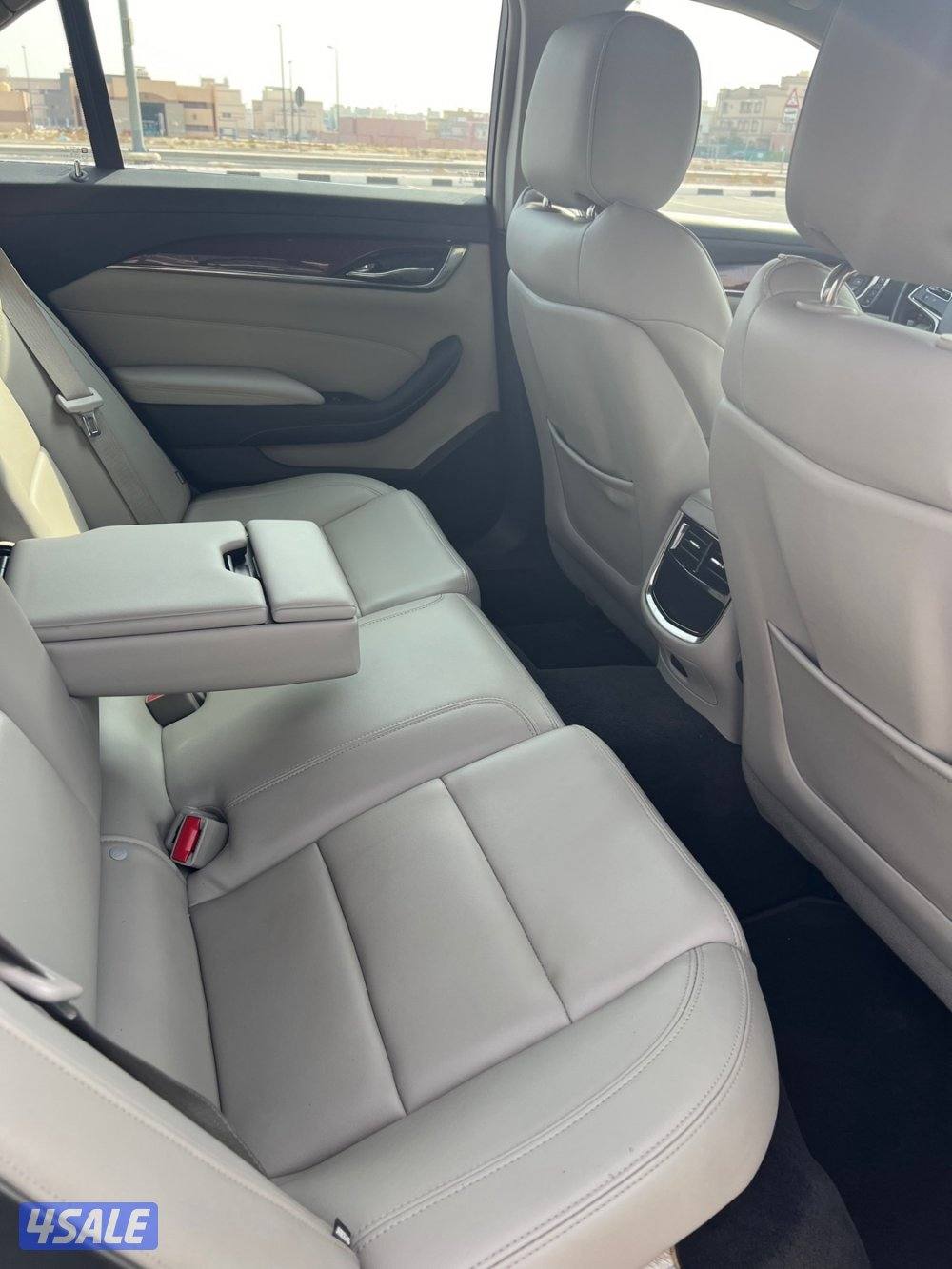 للبيع كدلك سي اي اس7