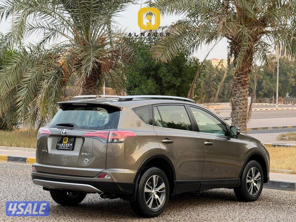 للبيع RAV 4 موديل 2017 وارد الساير3