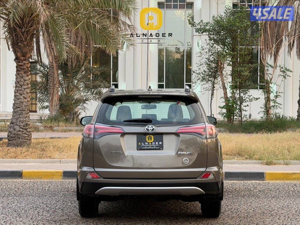 للبيع RAV 4 موديل 2017 وارد الساير4