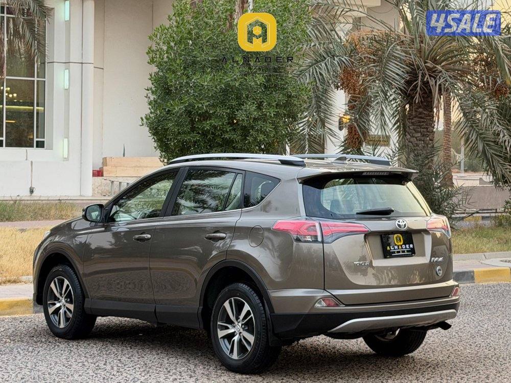 للبيع RAV 4 موديل 2017 وارد الساير5