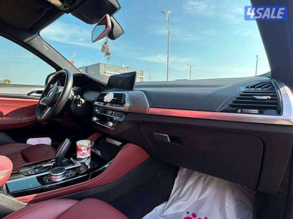 للبيع BMW X4 XDrive 30i/202110
