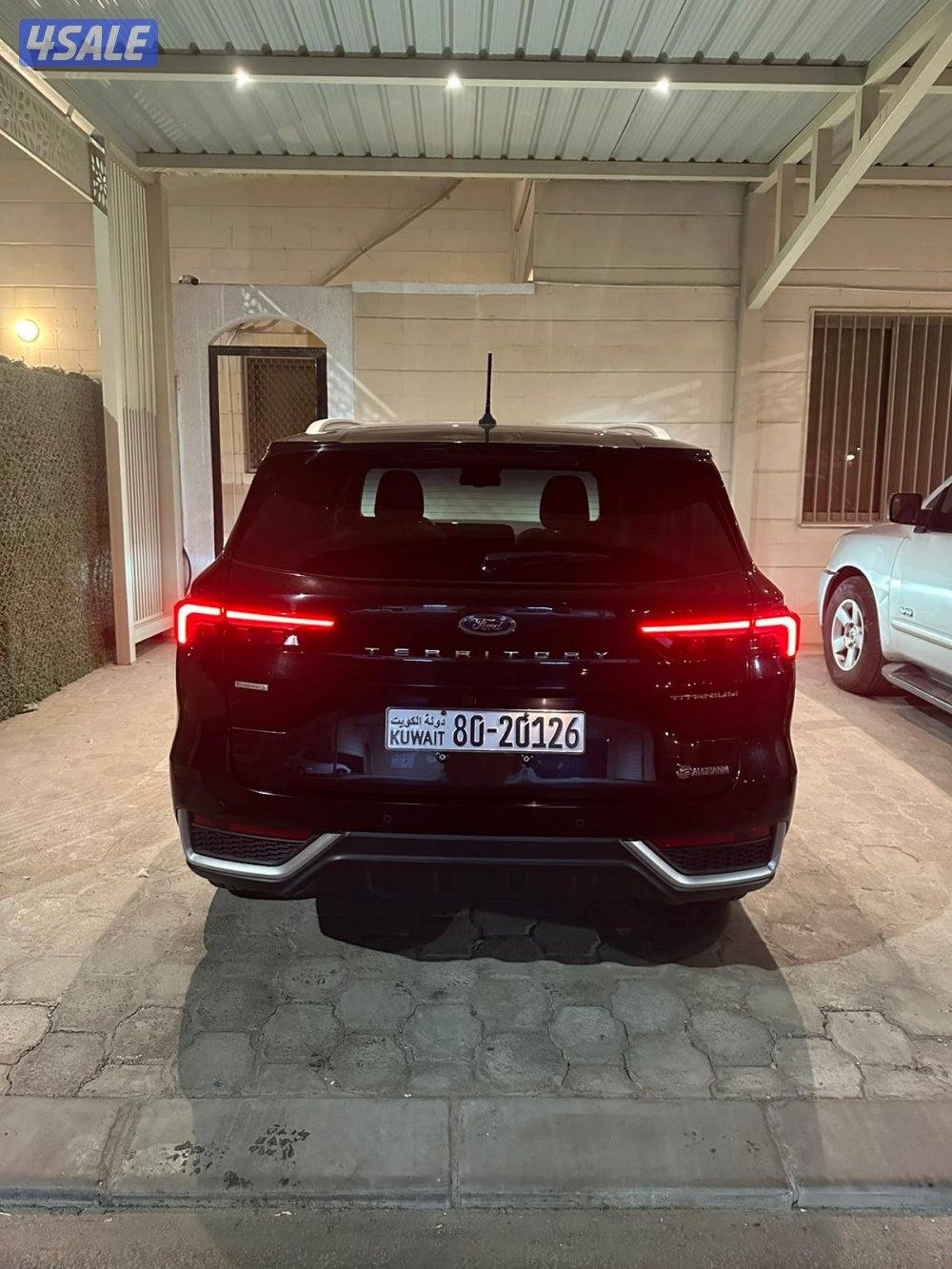 فورد تيرتوري ٢٠٢٤ الغانم عداد ٩٣ ألف شرط الفحص صبغ وكاله كامل مواصفات1