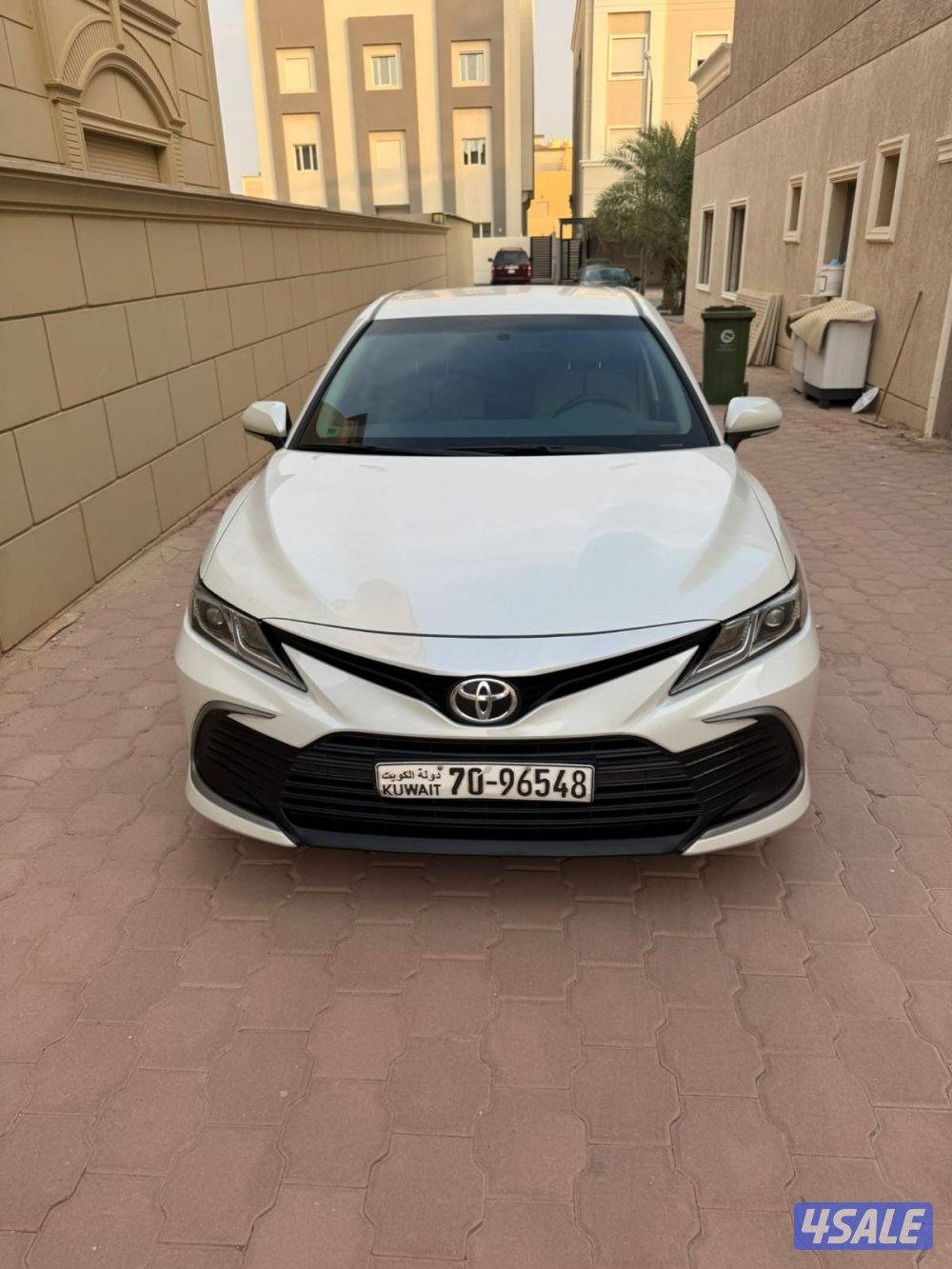 كامري LE ٢٠٢٤ الساير عداد ٧٨ ألف شرط الفحص صبغ وكاله الدرجه العاديه2