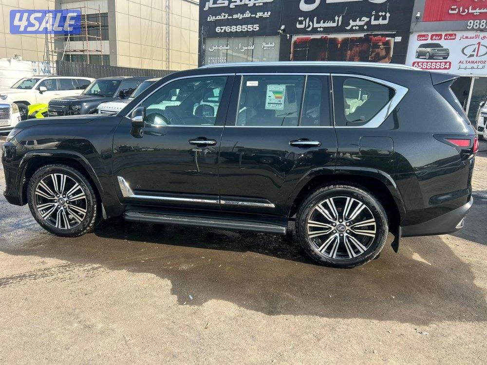 لكزس LX600 درجة اولى twinturbo .V62