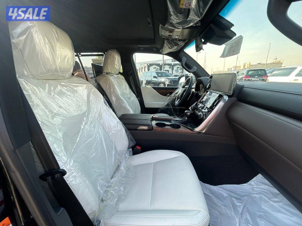 لكزس LX600 درجة اولى twinturbo .V65