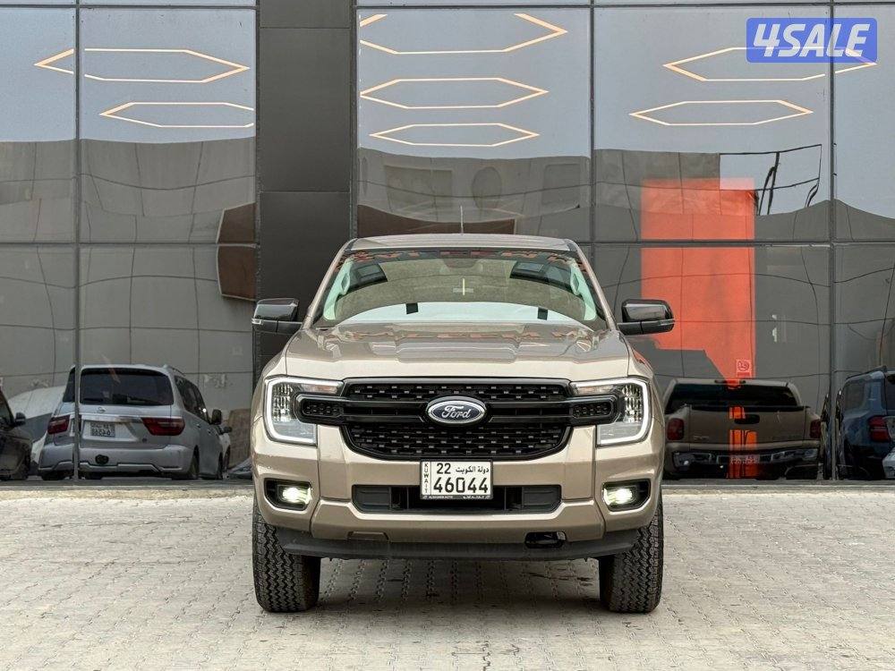 FORD RANGER _2023 عداد 12 الف فقط2