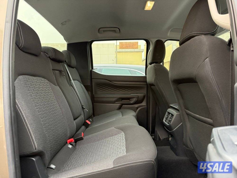 FORD RANGER _2023 عداد 12 الف فقط9