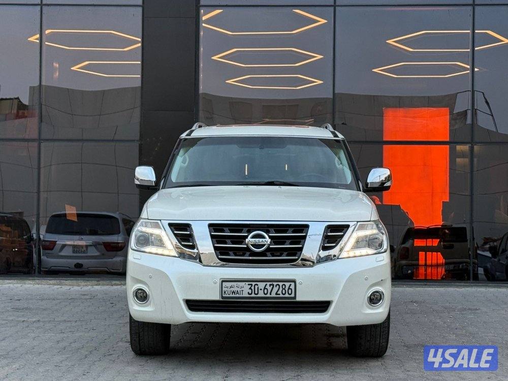 NISSAN PATROL PLATINUM _20152