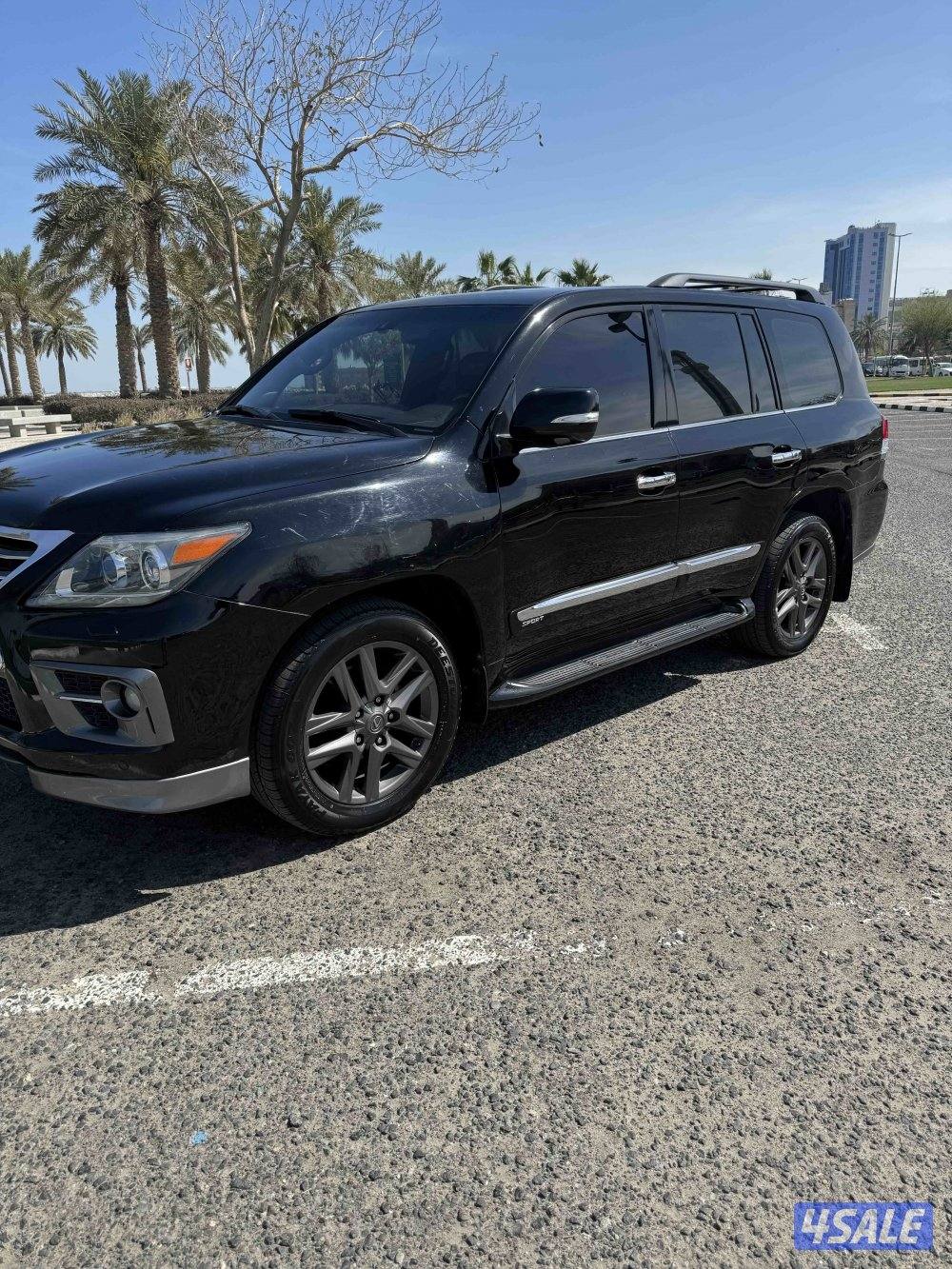 جيب لكزس LX موديل 2008 كامل المواصفات مجدد2015 السعر 3300 دينار2