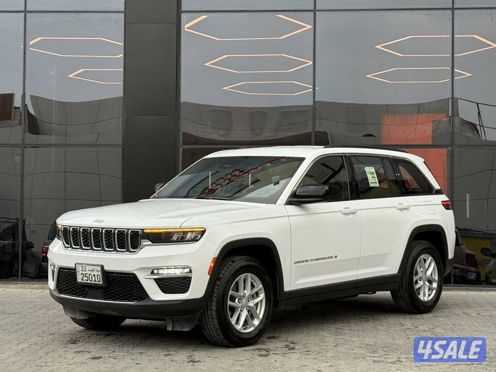GRAND CHEROKE LAREDO 4*4 _20241
