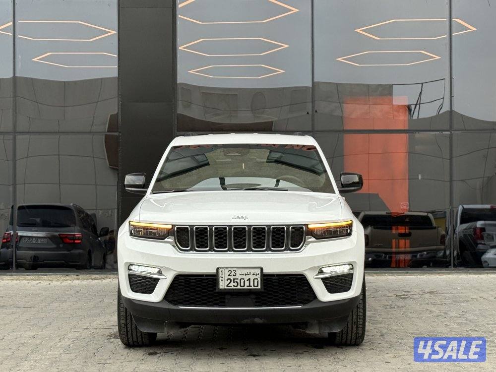 GRAND CHEROKE LAREDO 4*4 _20242