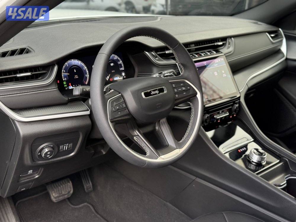 GRAND CHEROKE LAREDO 4*4 _20247