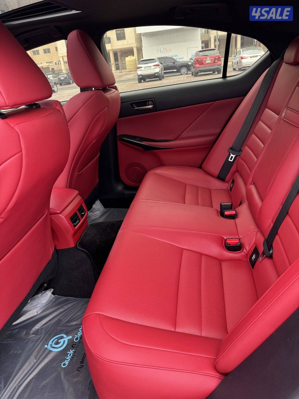 لكزس is350 F sport ماشي ١٥ فقط !!!7