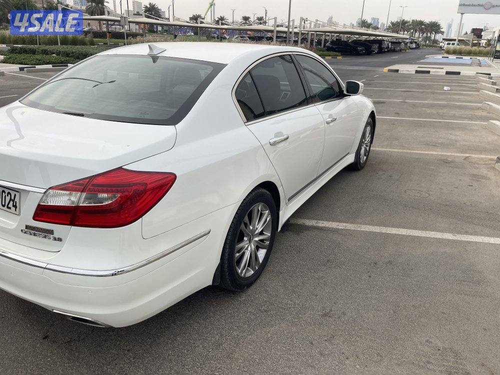 جينسيس 2013 بحاله ممتازه1