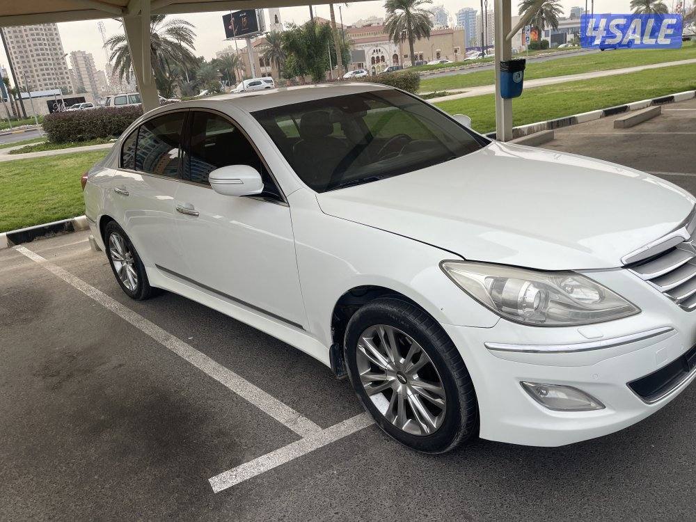 جينسيس 2013 بحاله ممتازه5