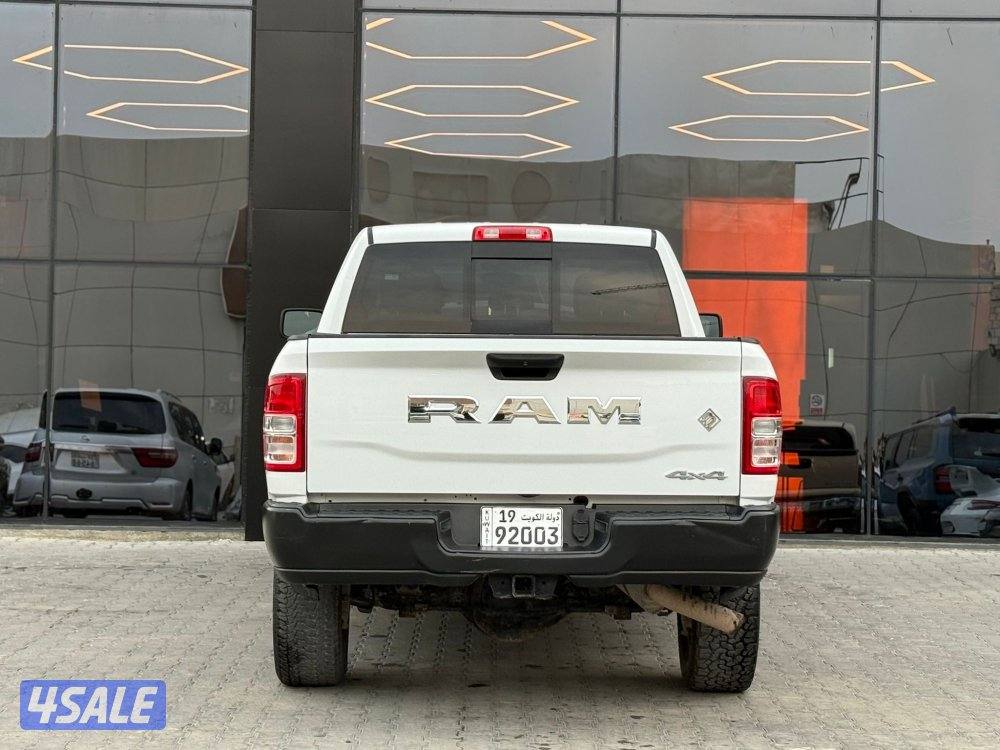 RAM 2500 HEMI 4*4 _20215