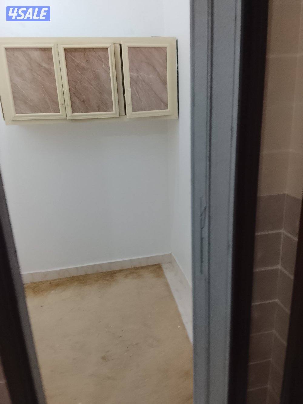 شقه للايجار الفحيحيل8