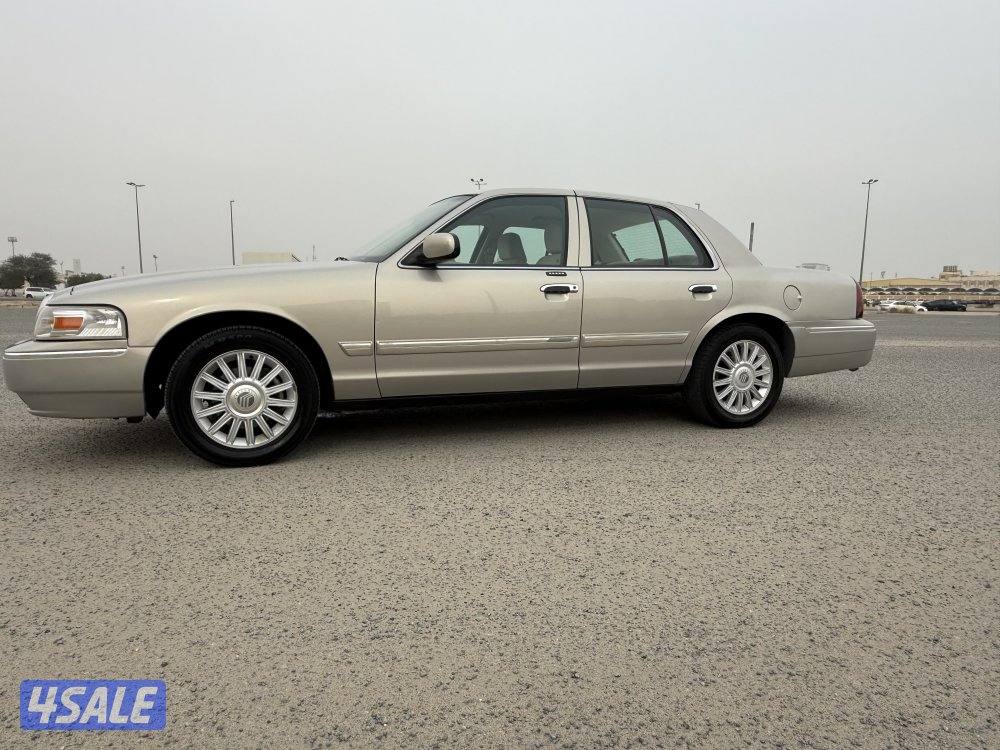 للبيع فورد موديل 2010 شرط الفحص9