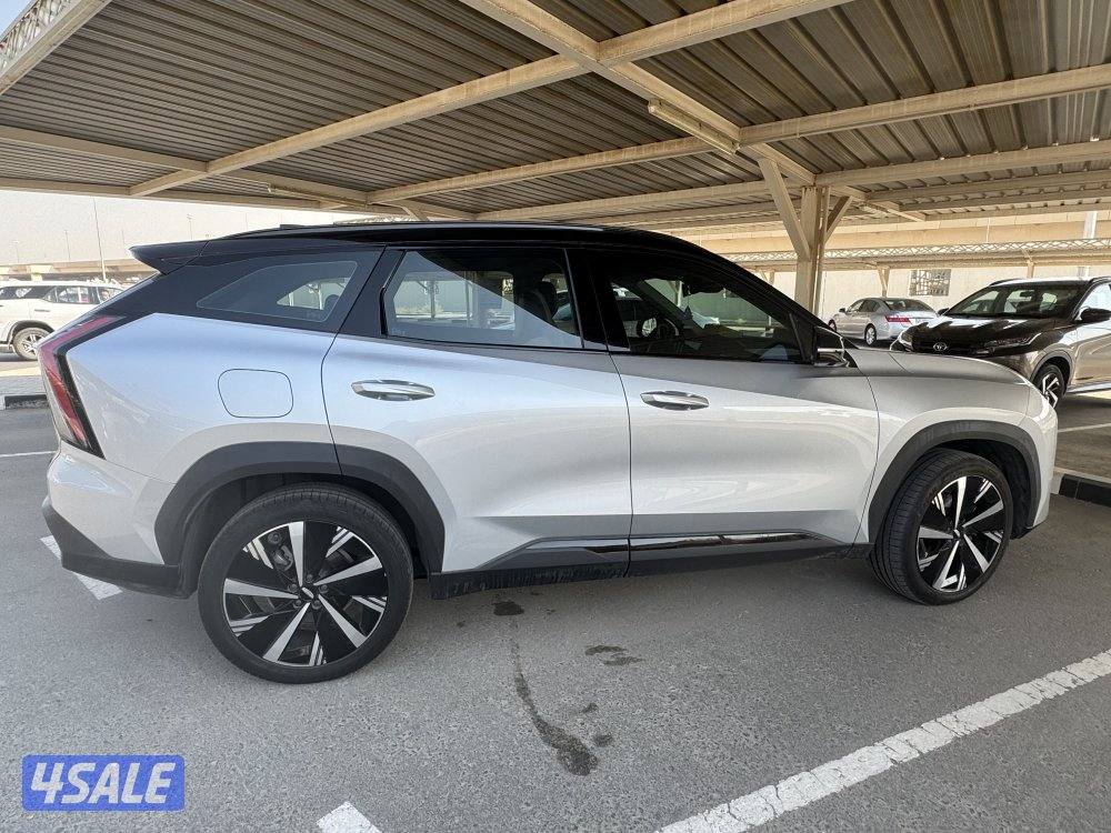 للبيع. جيلي.2