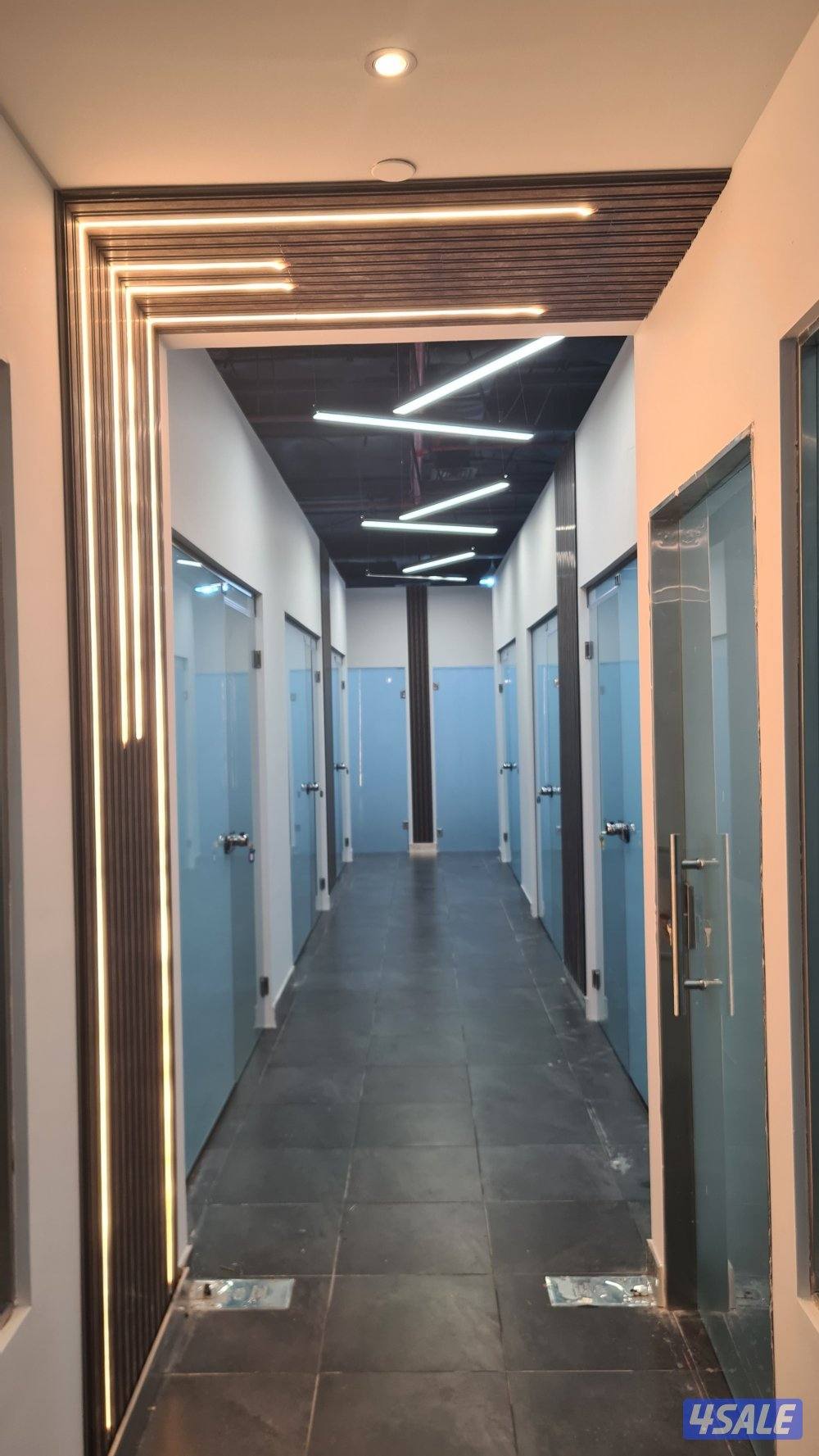 مساحات مختلفه من 6 الي 500 متر4