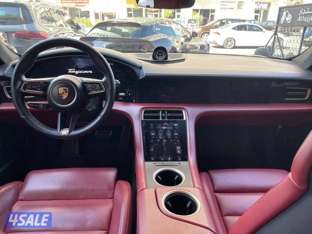 Taycan Turbo S - تايكان تيربو اس5