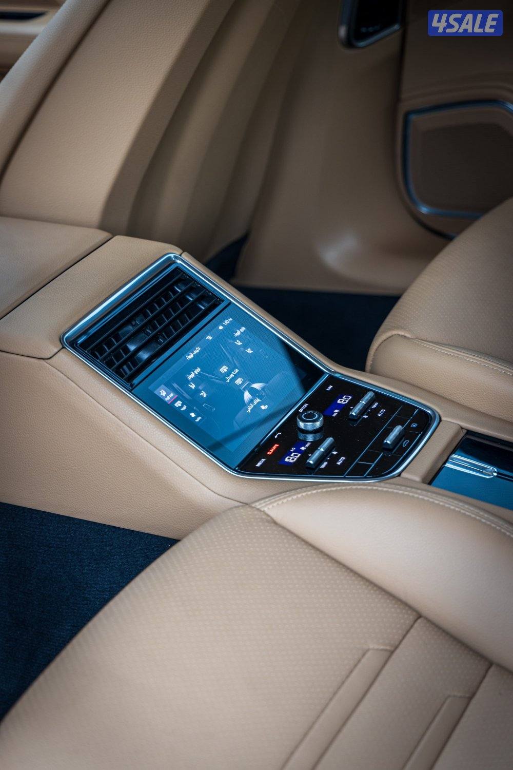 PORSCHE PANAMERA عداد 45 الف8