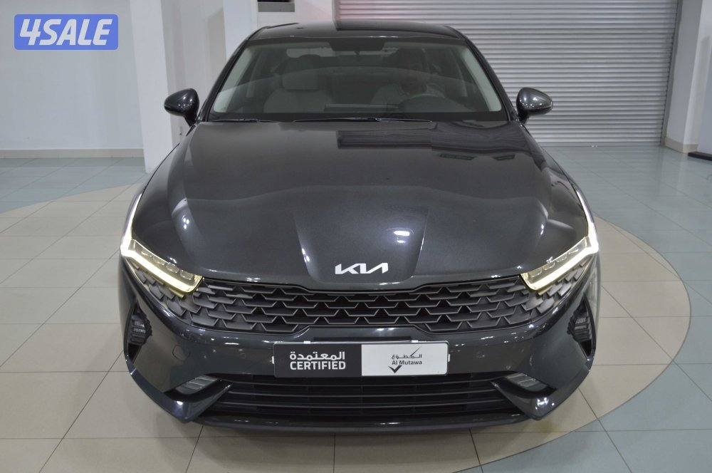 2023 Kia K5 LX - 2.0L1
