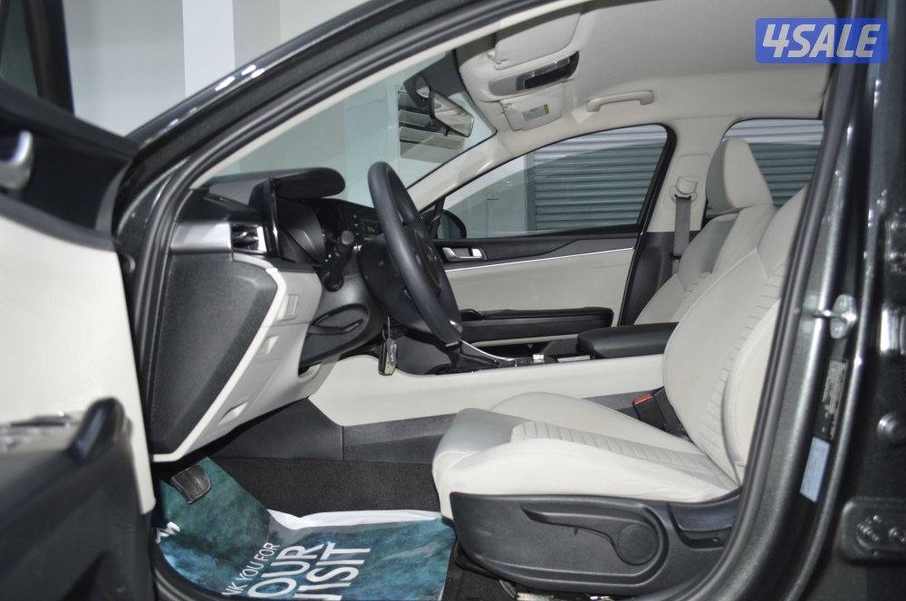 2023 Kia K5 LX - 2.0L10