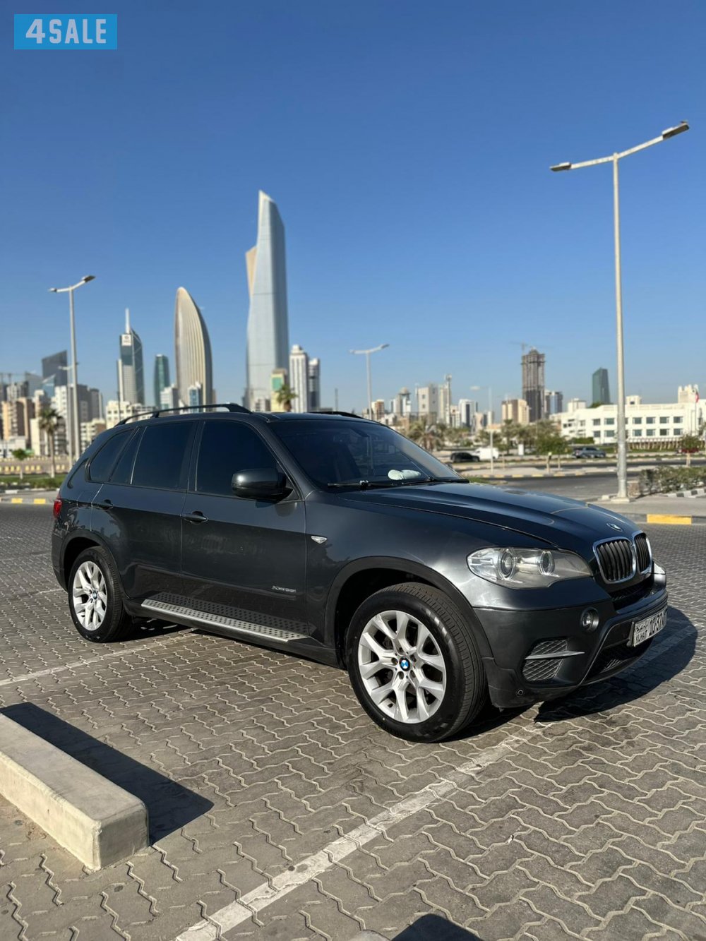للبيع BMW موديل 2011 X50