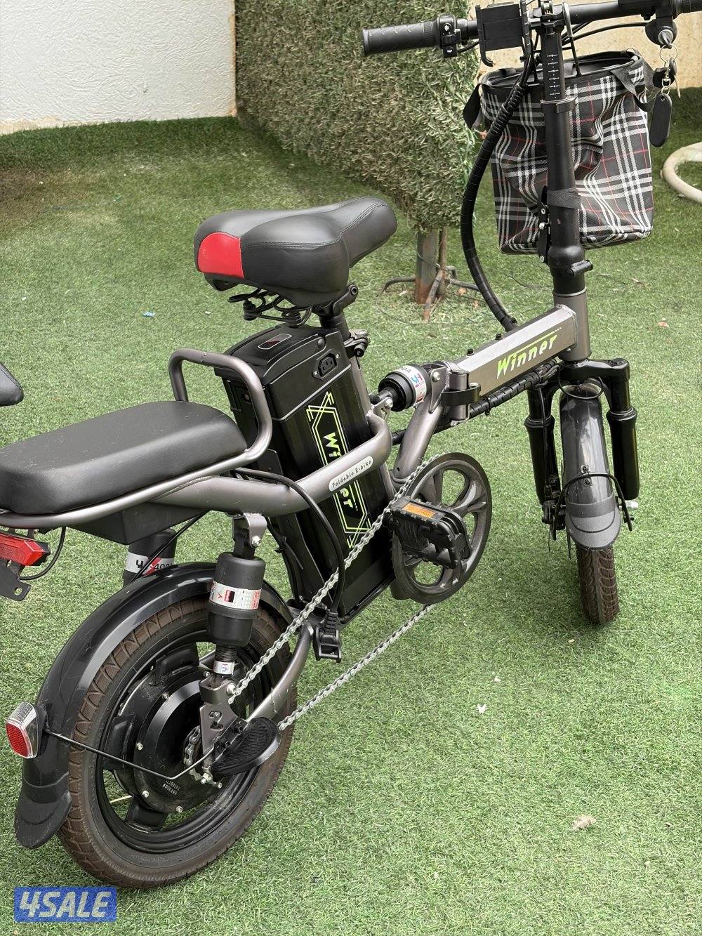 سكوتر دراجه مستخدم مرتين بكامل ملحقاته1