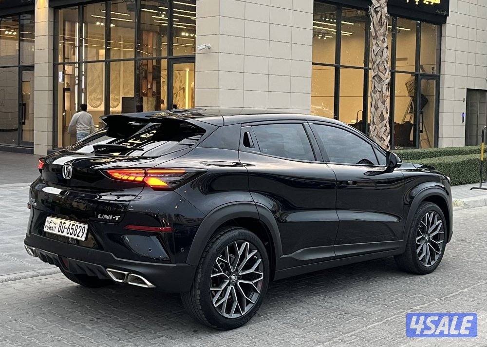 البيع جيب شانغان UNT5