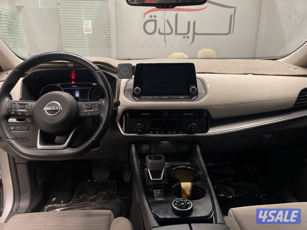 نيسان اكس تريل5