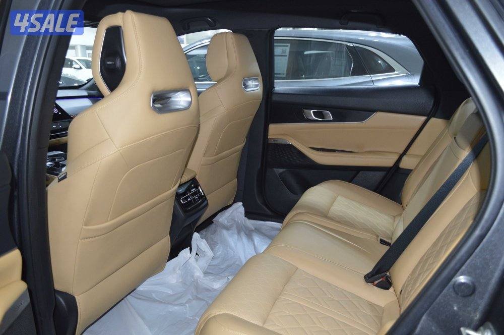 Changan UNI-K 2024 – Full Option (Excellent Condition, Low Mileage)11