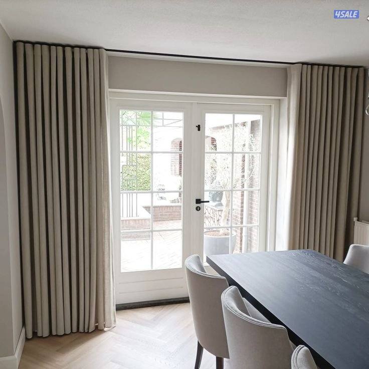 تفصال وتركيب وتصليح جميع أنواع البردات والستائر0