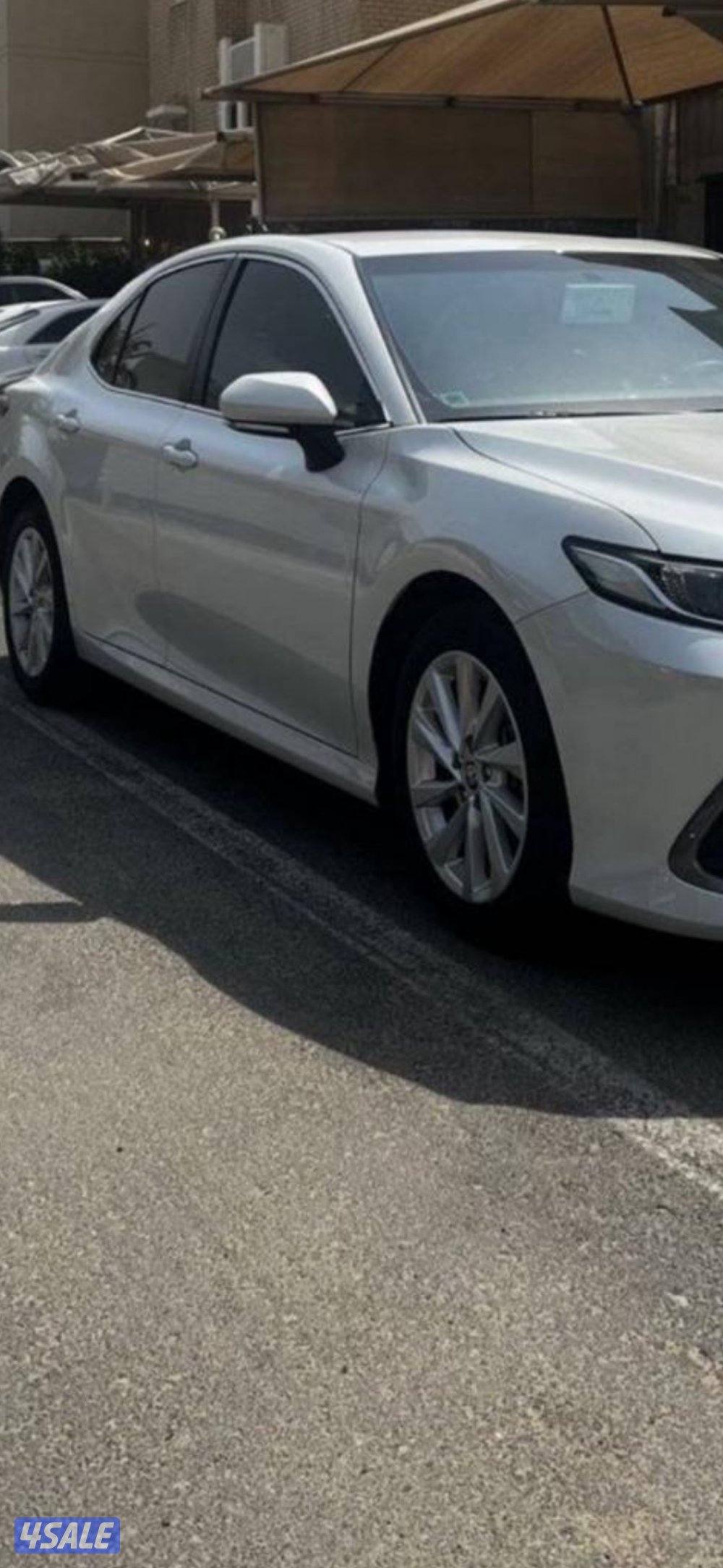 للبيع كامري 2024le0