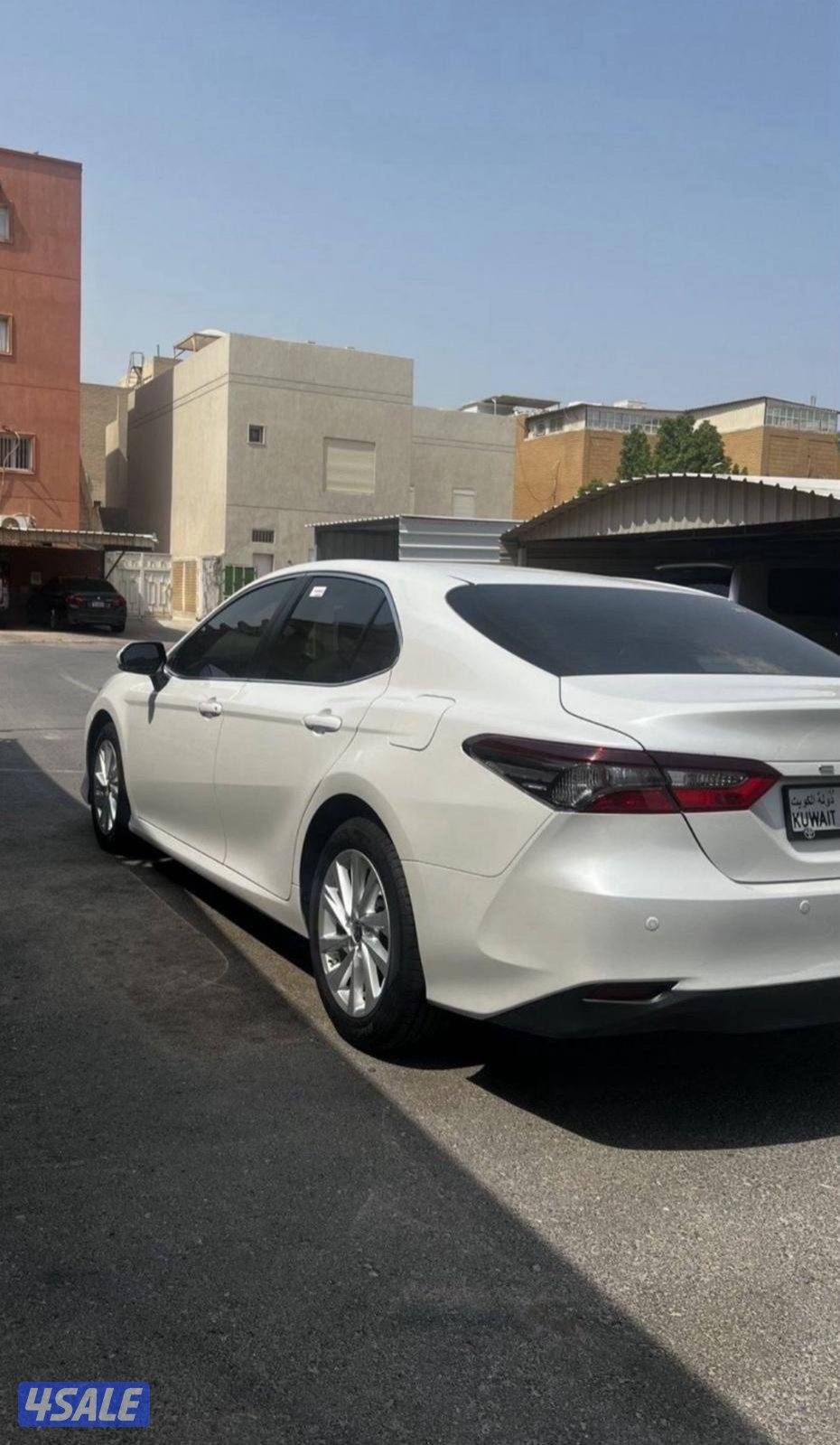 للبيع كامري 2024le1