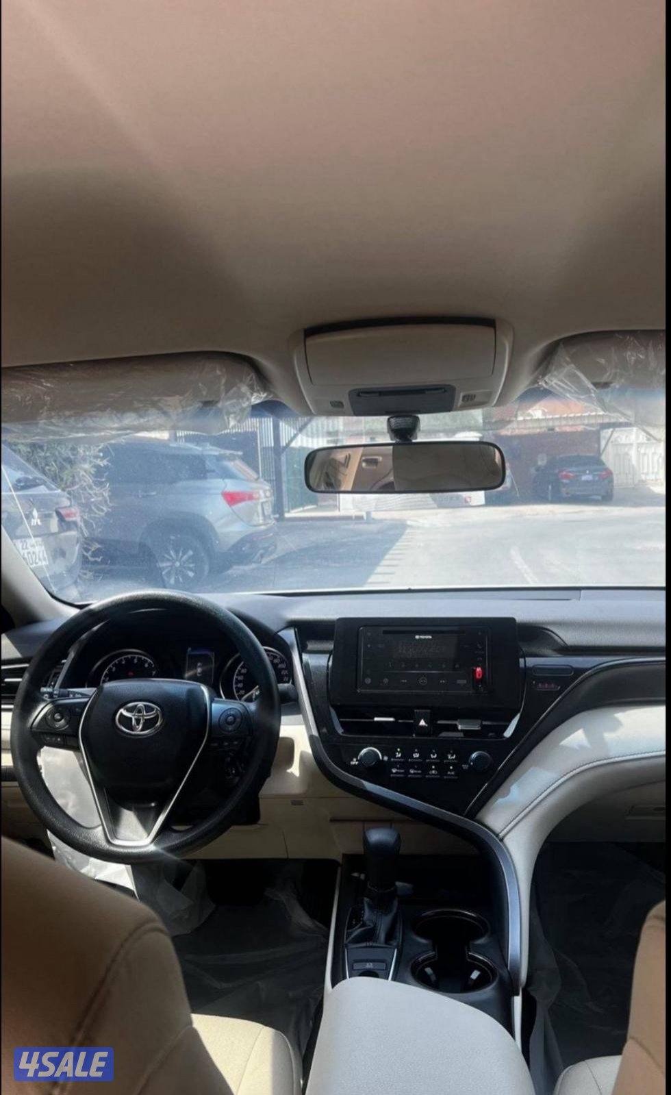 للبيع كامري 2024le2