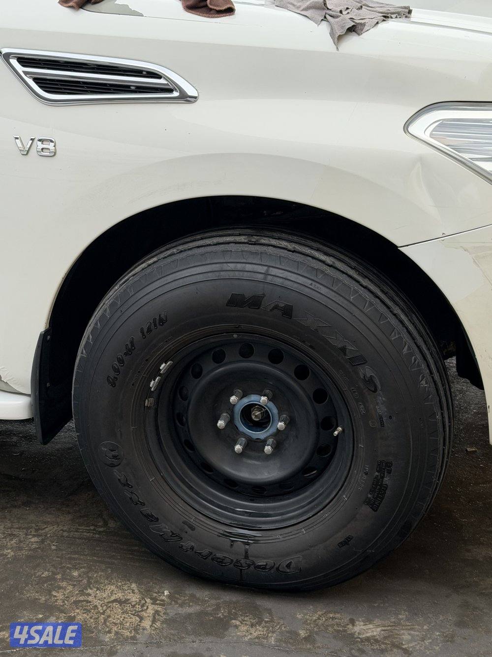 للبيع رنقات هلل راكب عليهم بوالين17- 6براغي الرنقات اصليه مع فلنجات0