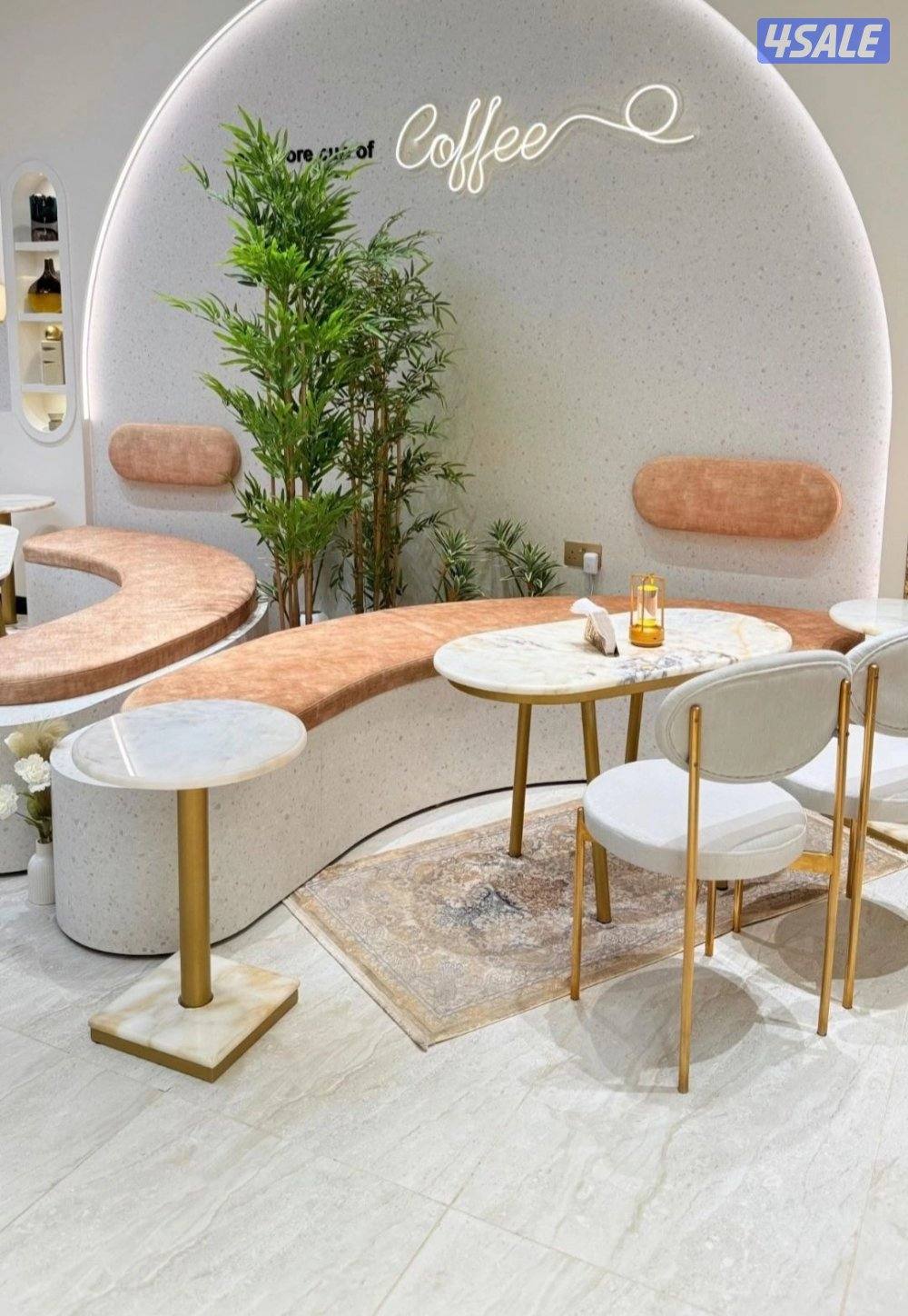 للبيع مطعم وكافية راقي جدا. المهبولة الطريق الساحلي0