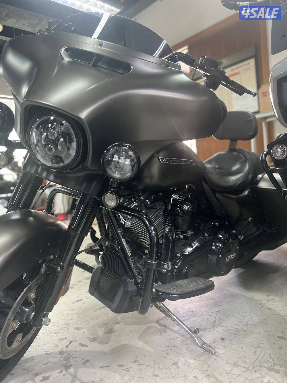 for sale Street glide (SPECIAL) 2020 بيعة سريعه0