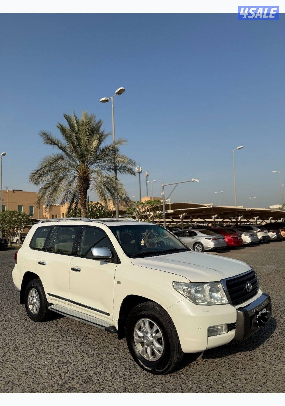 لاند كروزر GXR 20091