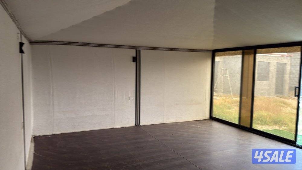 بيعه سريعه خيمتين بسعر خيمه متنقله 5/6 الاول من نصيبه وعسى الله يبارك0