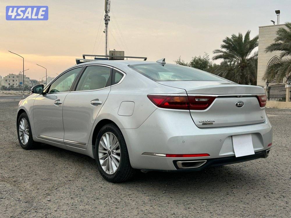 كادينزا عداد 77 الف4