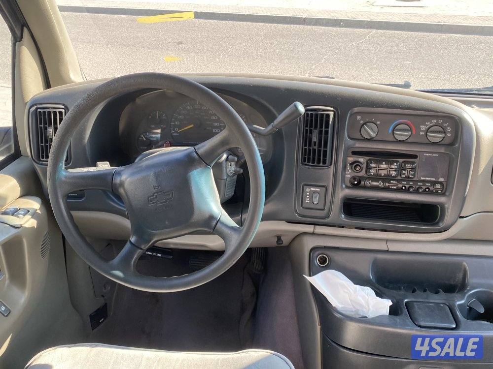 للبيع فان موديل 19990