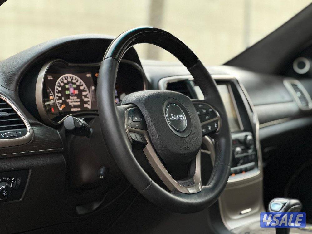 للبيع جيب قراند شيروكي موديل 2014 وارد الملا6