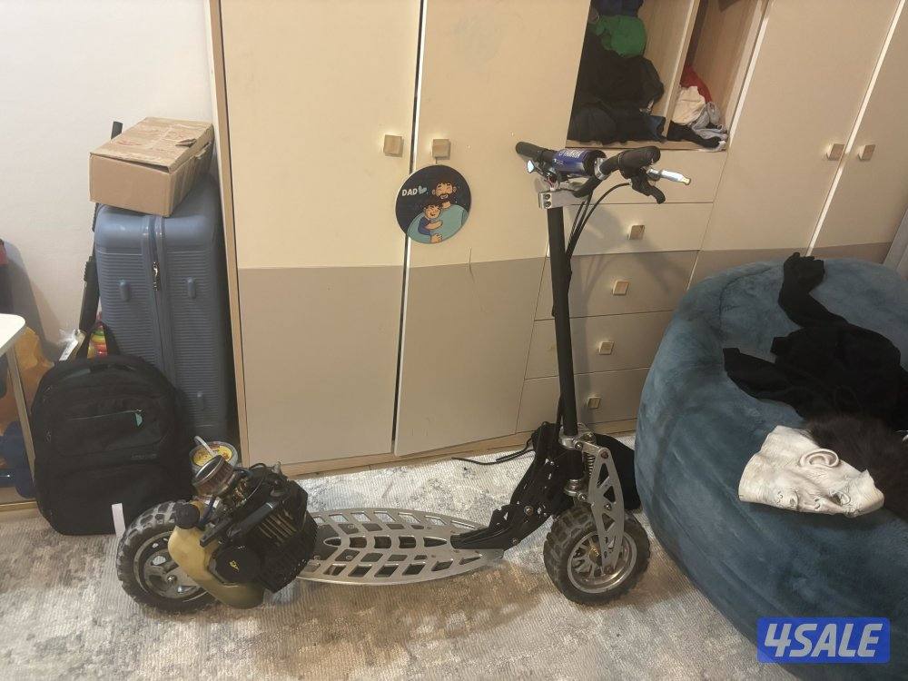 للبيع سكوتر بانزين2