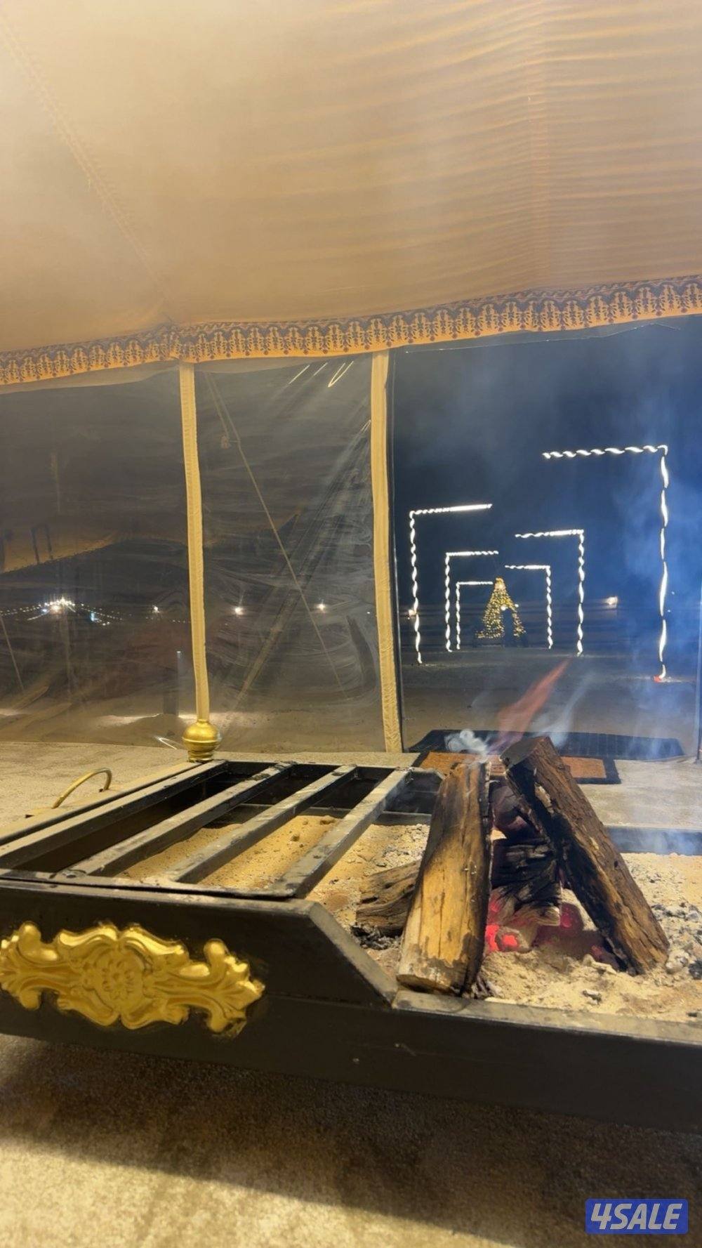 للايجار مخيم مع كرفان خلف اسطبلات الاحمدي متوفر راس السنه13