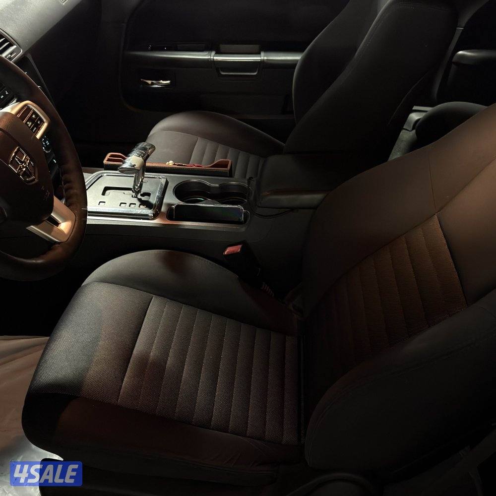 دودج تشالنجر 20114